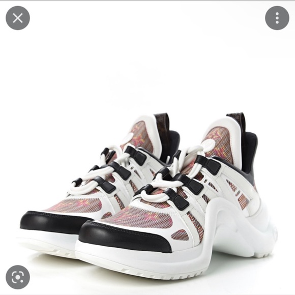 Louis Vuitton Archlights - Picture 3 of 7